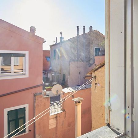 Apartamento Casa Cici A 50 Mt Dal Mare Finale Ligure Exterior foto