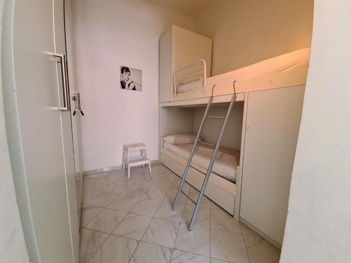 Apartamento Casa Cici A 50 Mt Dal Mare Finale Ligure Exterior foto